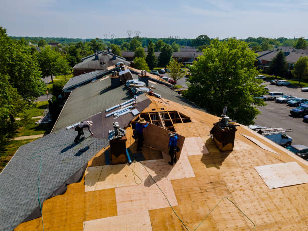 24/7 Emergency Flat Roof Repair experts in Steamboat Rock, IA